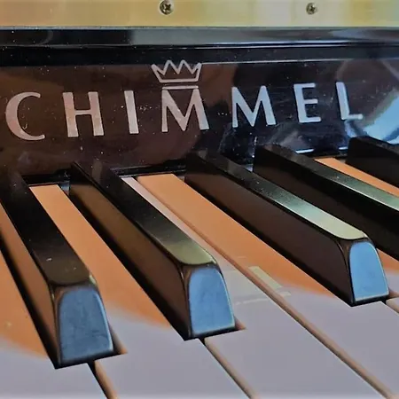 Appartement Oma Lina Haus - 4 Sz 2 Baeder Grosser Garten Und Infrarot-sauna Greifenstein