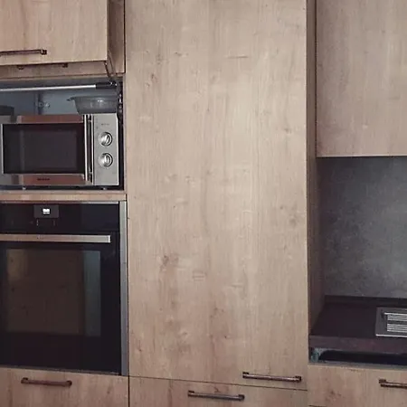 Oma Lina Haus - 4 Sz 2 Baeder Grosser Garten Und Infrarot-sauna Apartment Greifenstein